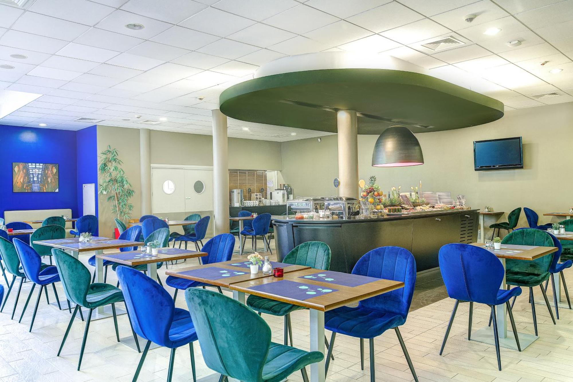 Campanile Lodz Hotel Buitenkant foto