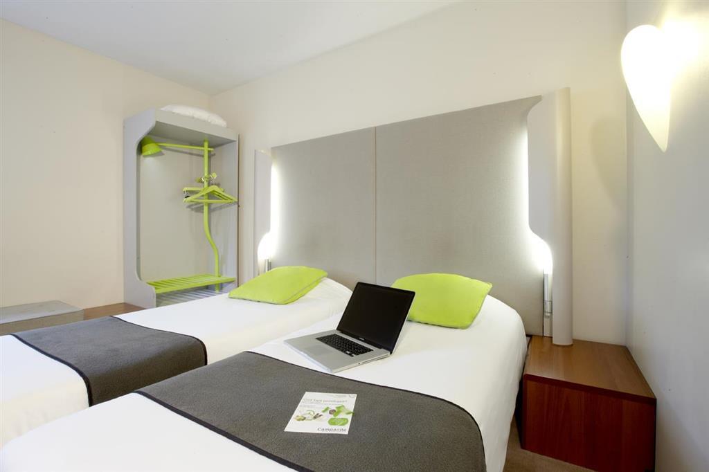 Campanile Lodz Hotel Buitenkant foto